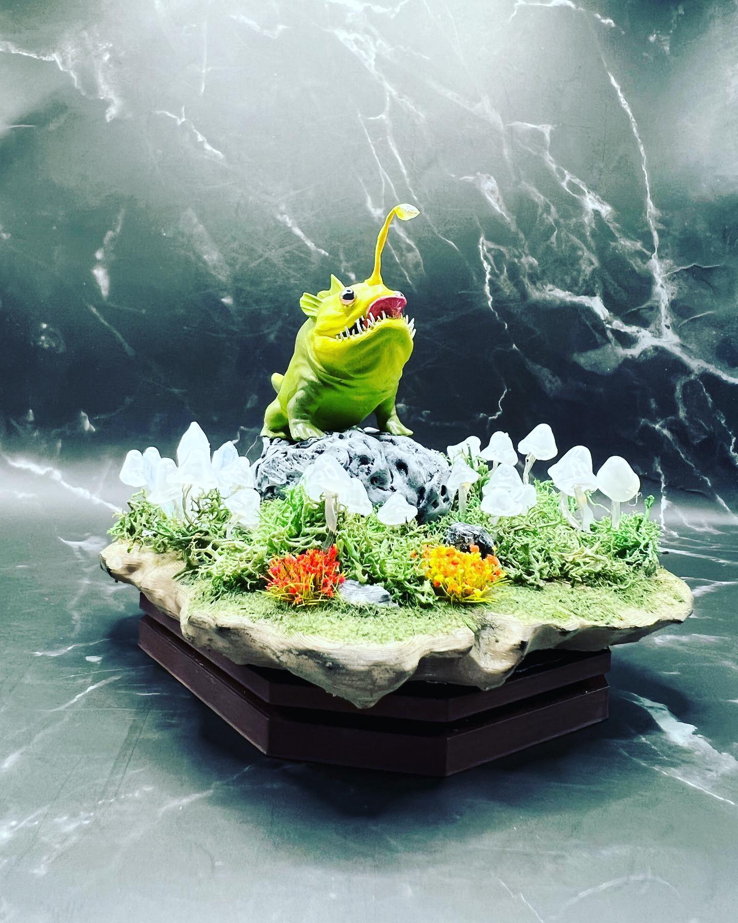 Biome Taxidermy Base - Bulbdog