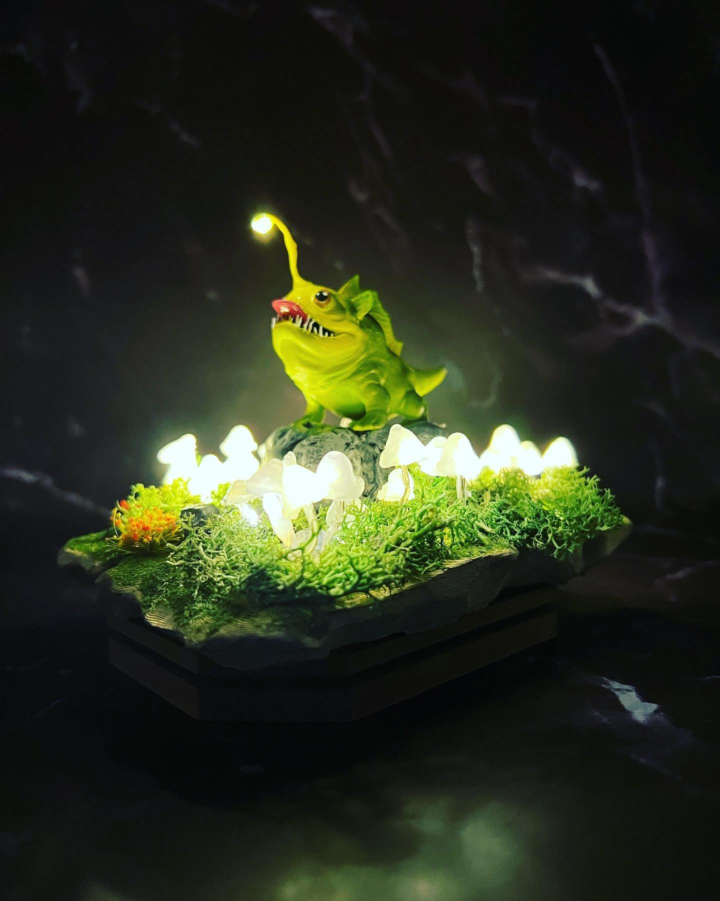 Biome Taxidermy Base - Bulbdog
