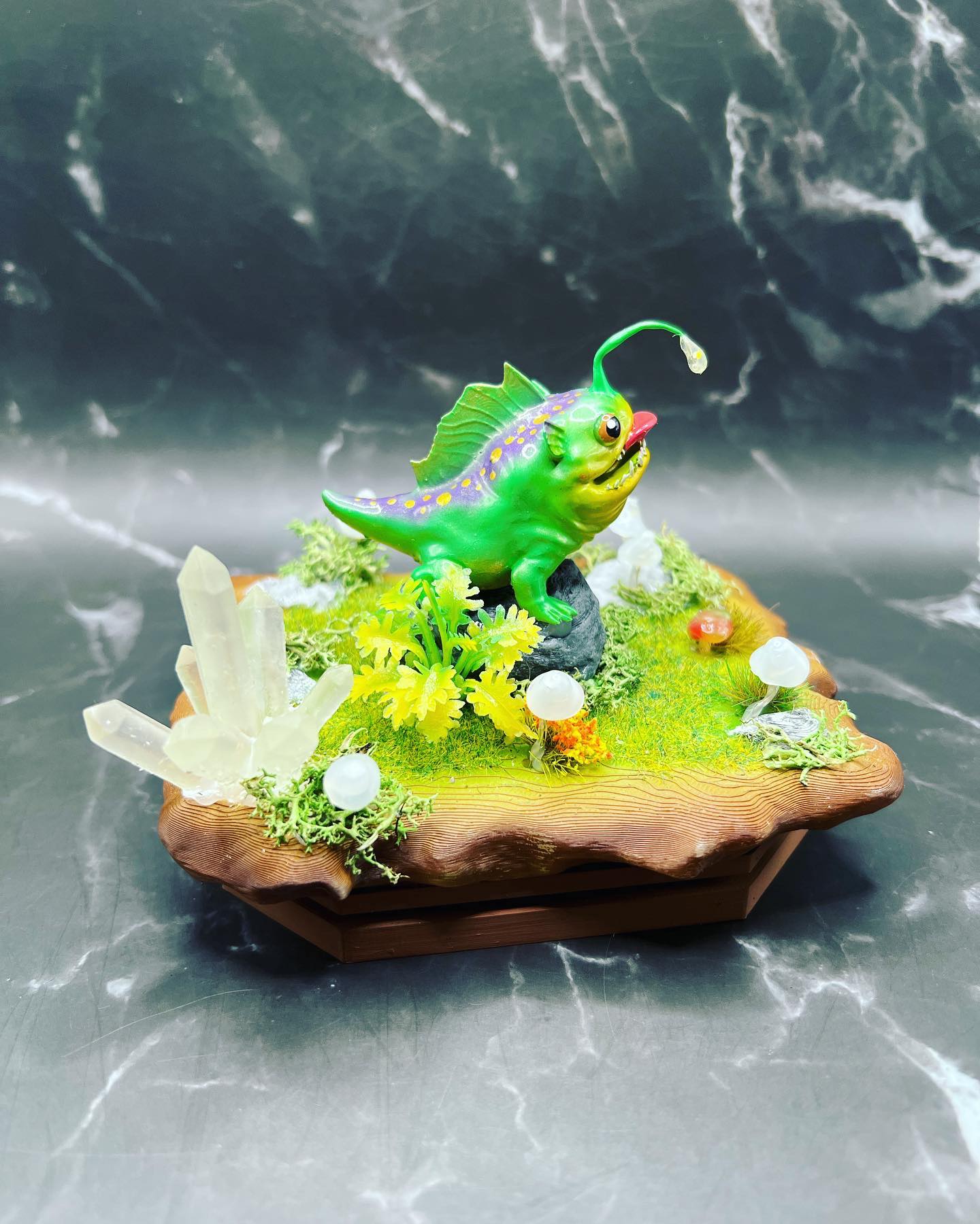 Biome Taxidermy Base - Bulbdog