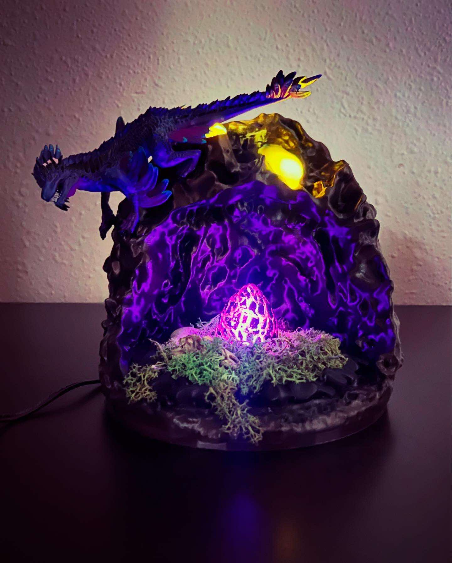 Rock Drake Den Custom Commission