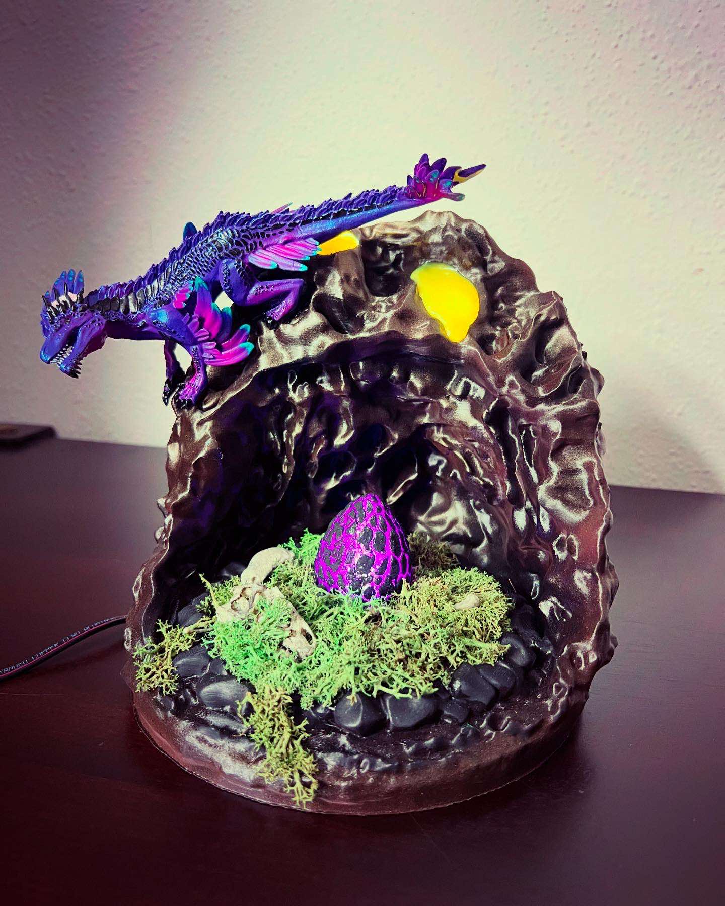 Rock Drake Den Custom Commission